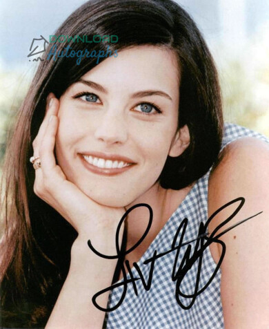 LIV-TYLER-V6-Autograph