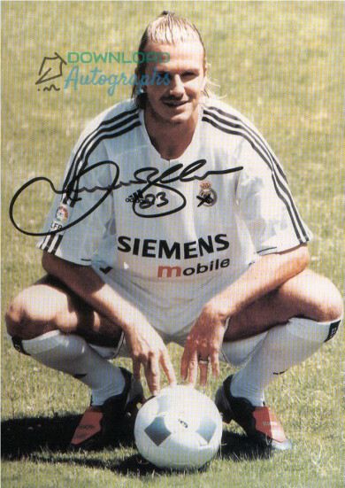 FOOTBALL-DAVID-BECKAM-v2-Autograph