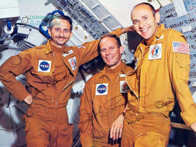 SKYLAB-2-Autograph
