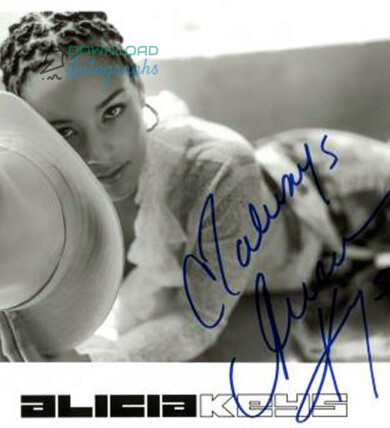 ALICIA-KEYS-V5-Autograph