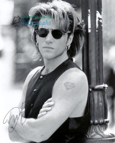 JOHN-BON-JOVI-V7-Autograph