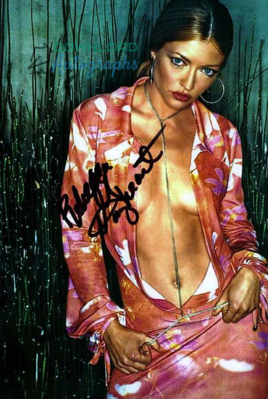 Rebecca-Gayheart-Autograph