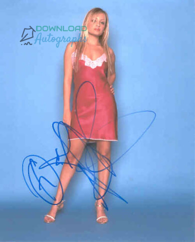 Richie-Nicole-V2-Autograph