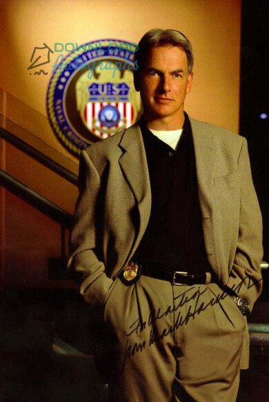 Mark-Harmon-Autograph
