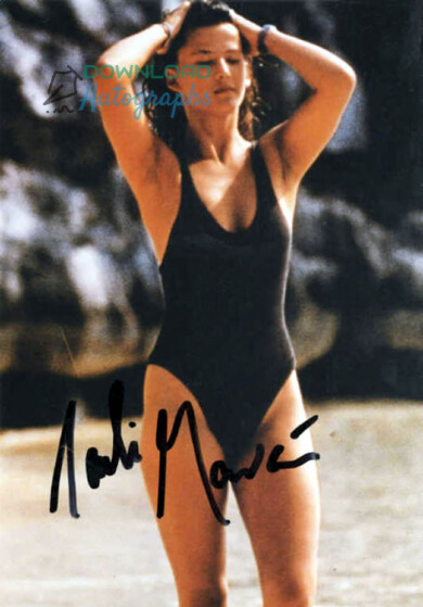 SOPHIE-MARCEAU-V27-Autograph