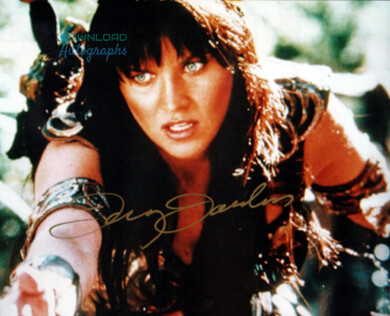LUCY-LAWLESS-XENA-V2-Autograph