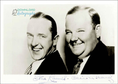 LAUREL-AND-HARDY-V6-Autograph