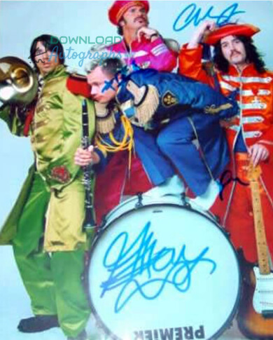 RED-HOT-CHILI-PEPPERS-v2-Autograph