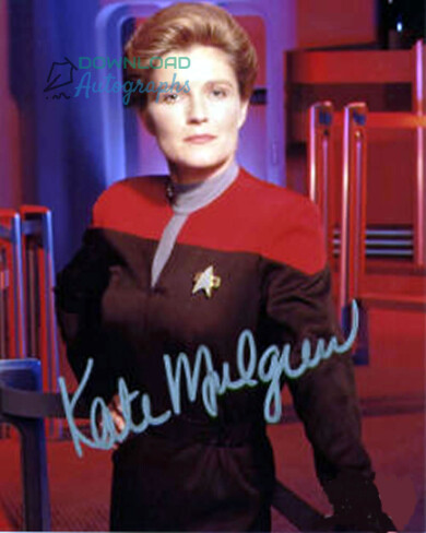 STAR-TREK-KATE-MULGREW-V3-Autograph