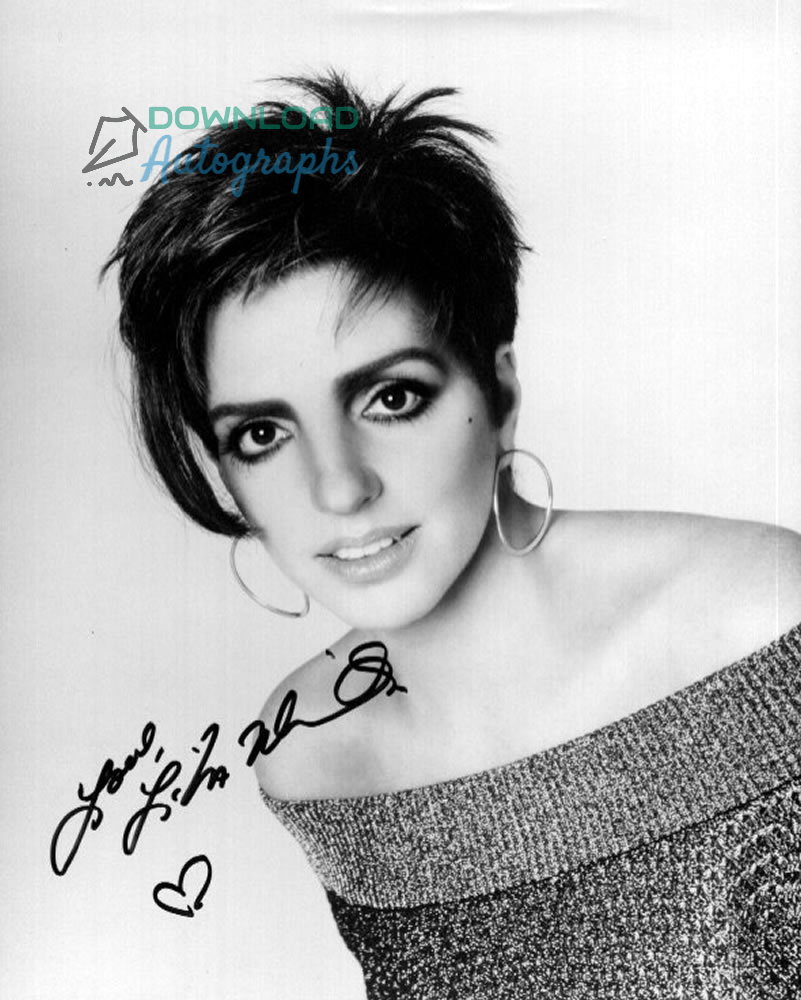 LISA-MINELLI-V5-Autograph