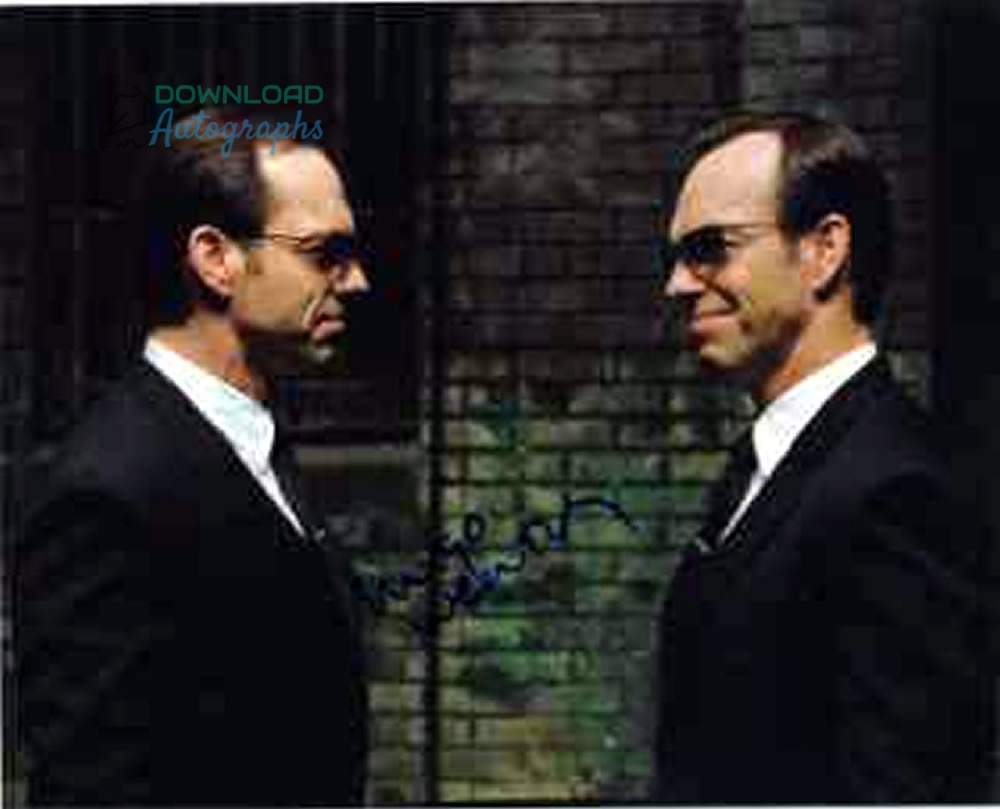 Hugo-Weaving-V2-Autograph