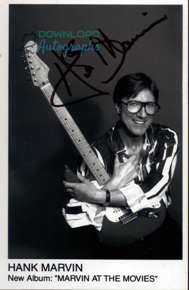 HANK-MARVIN-V2-Autograph
