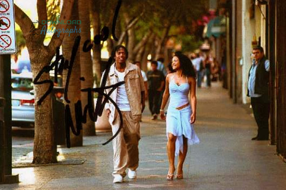 Nick-Cannon-Autograph